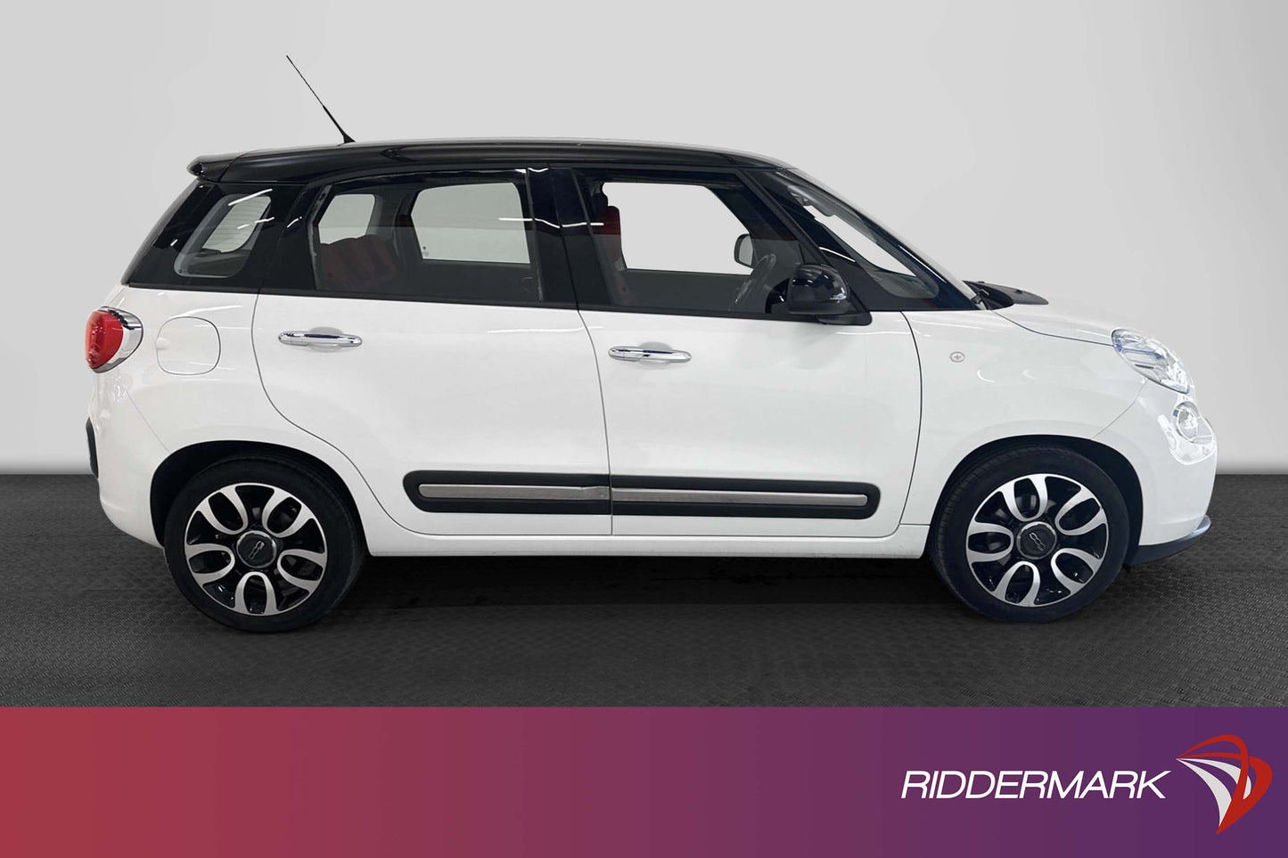 Fiat 500L 1.4 95hk PopStar Välservad Nybesiktad Lågmil