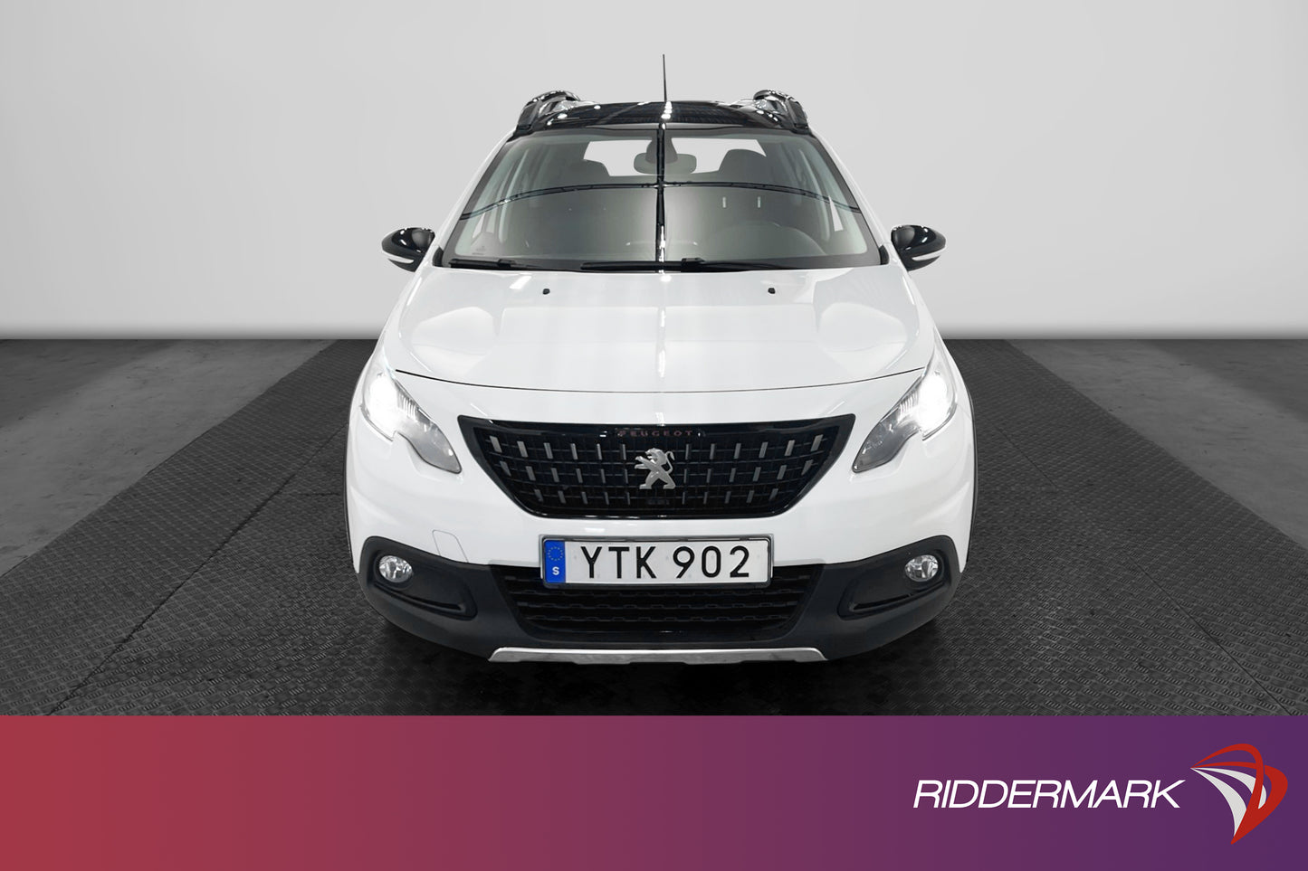 Peugeot 2008 1.2 e-THP GT Line Panorama Sportsäten Automat