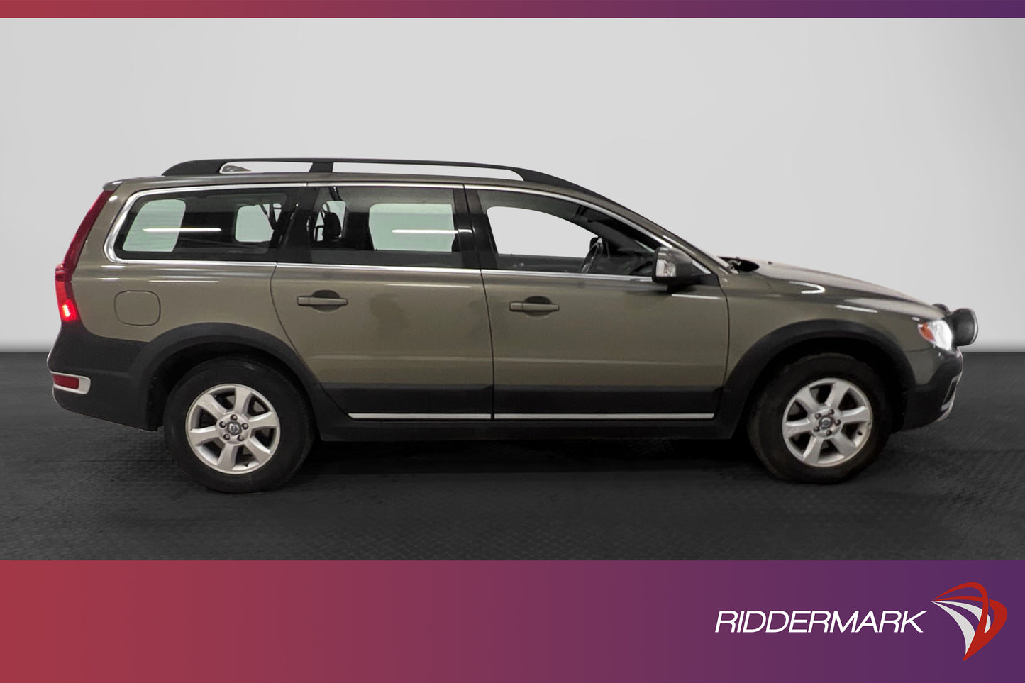 Volvo XC70 D3 163hk AWD Momentum D-Värmare B-Kamera Dragkrok