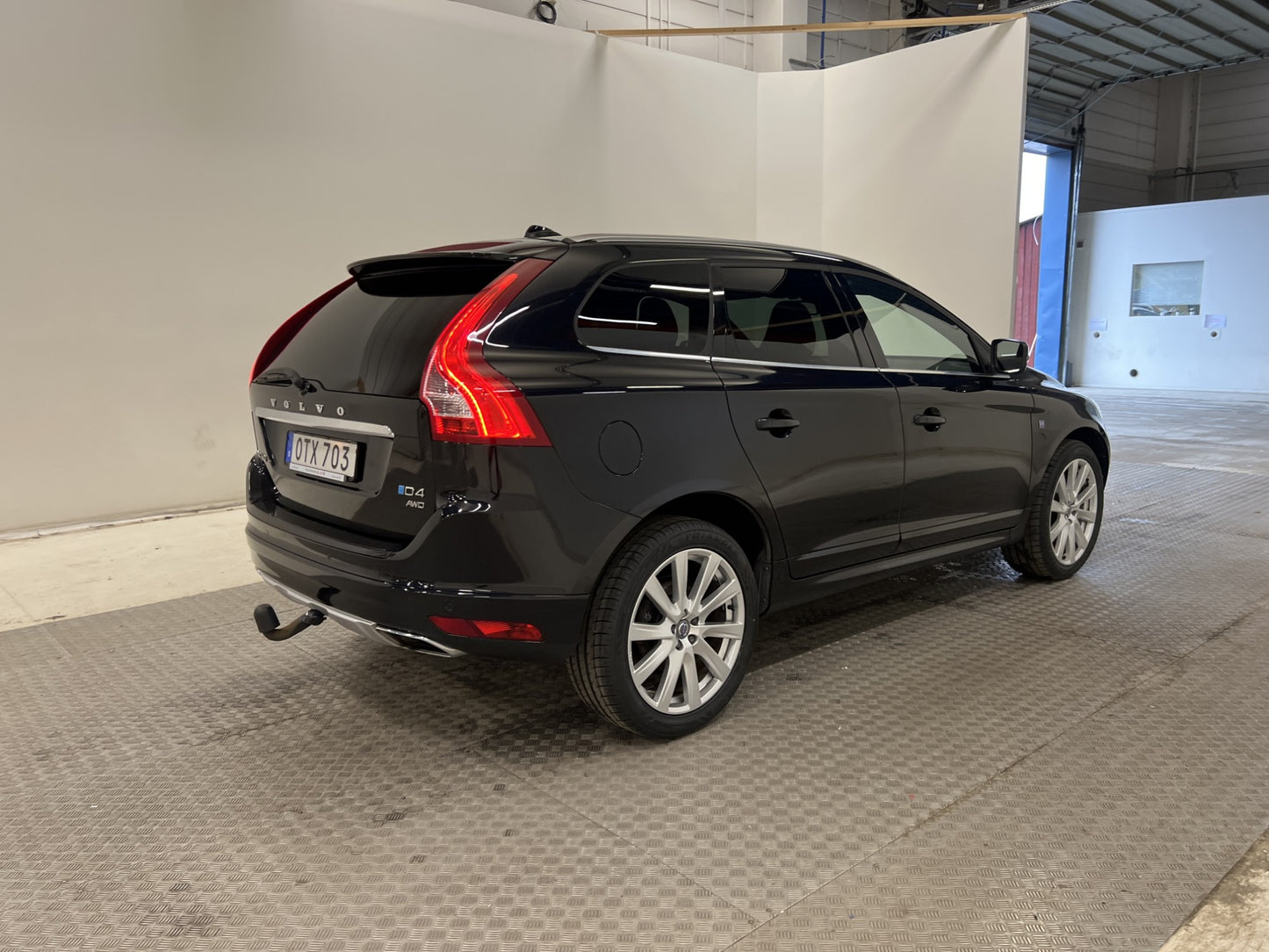 Volvo XC60 D4 AWD 181hk Ocean Race D-värm VOC Pano Skinn