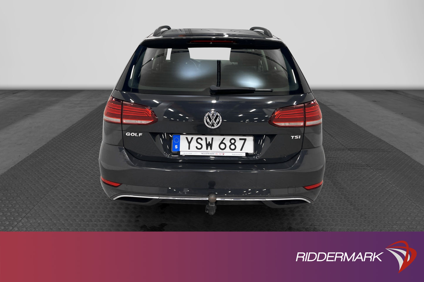 Volkswagen Golf 1.0 DSG 110 hk Dragkrok Backkamera Nyservad