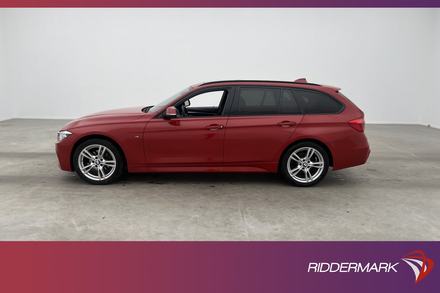 BMW 320 d xDrive Touring M Sport Pano HiFi Sensorer Drag