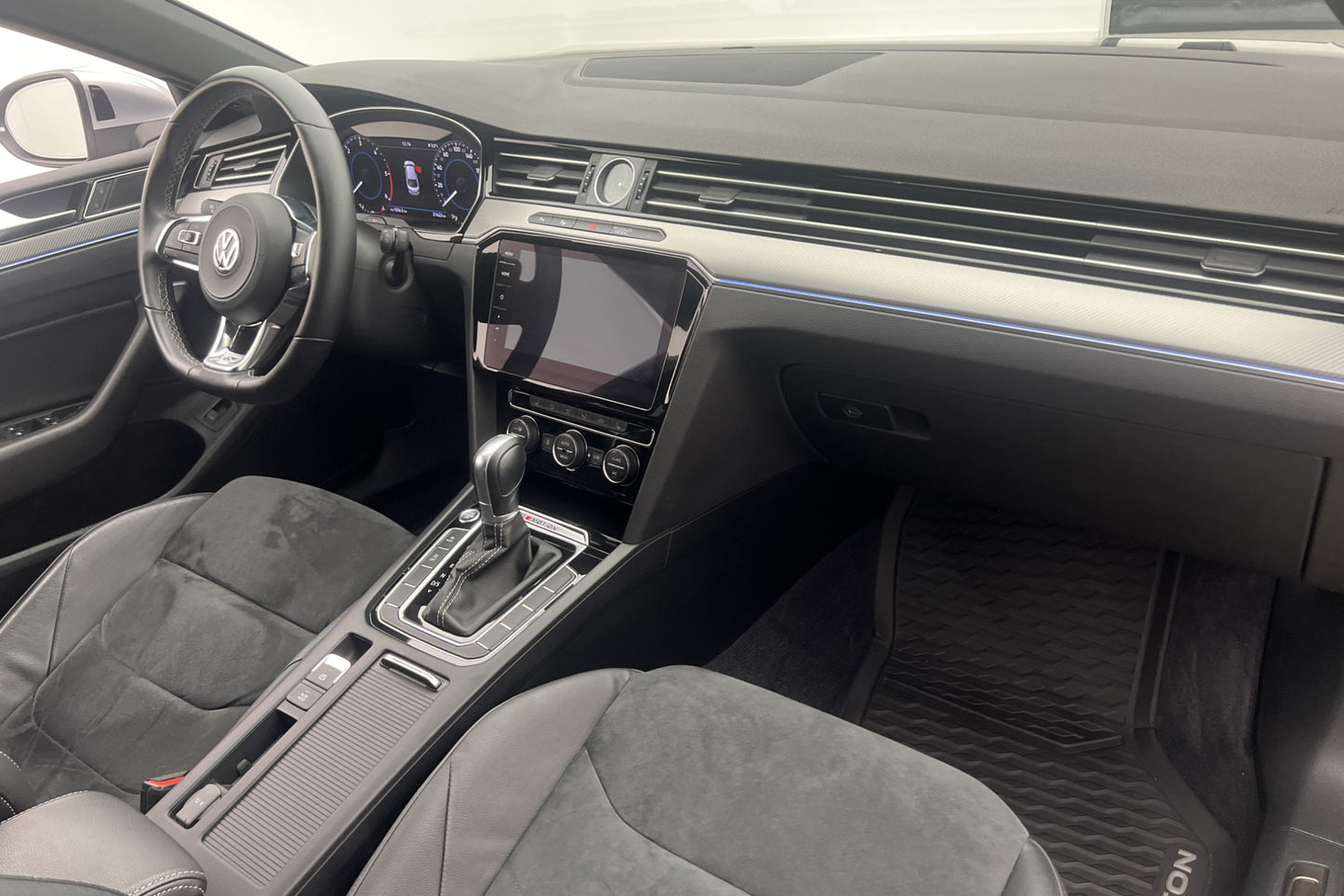 Volkswagen Arteon TDI 4M 190hk R-Line Cockpit Värmare Drag