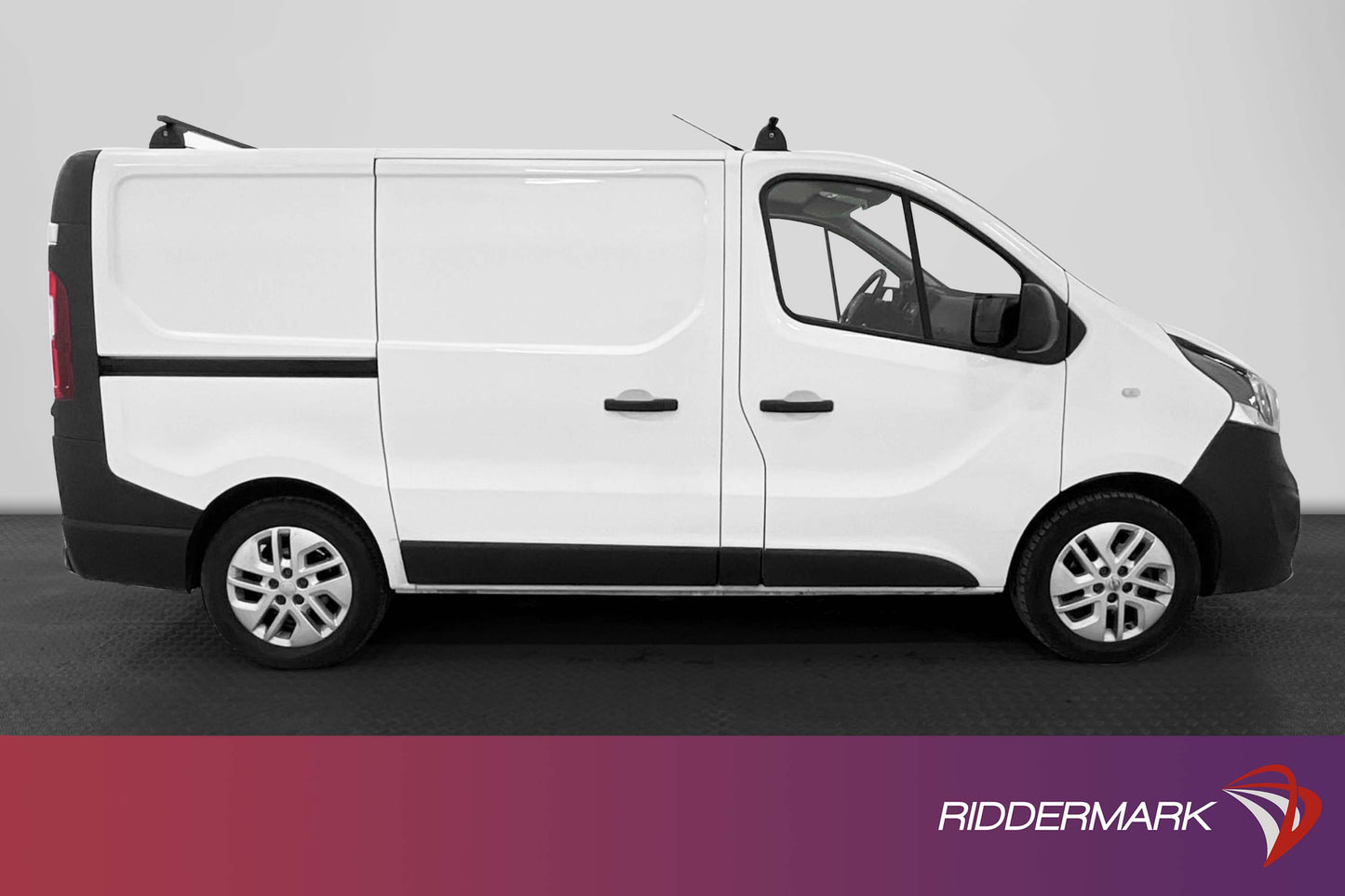 Opel Vivaro 1.6CDTI Värmare Dragkrok Takräcke Moms