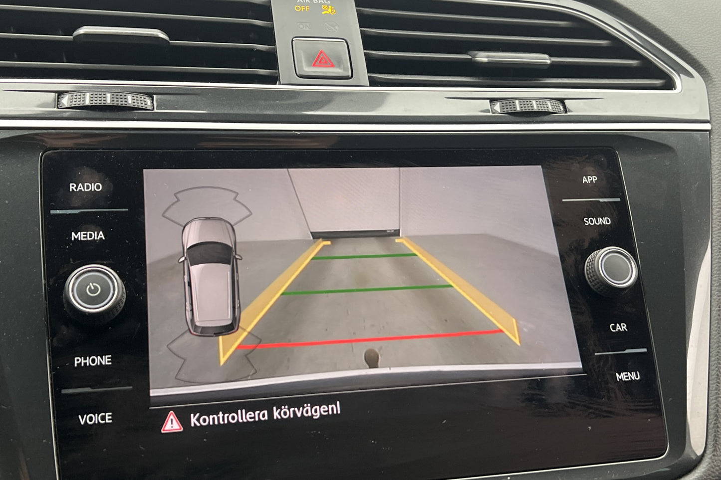 Volkswagen Tiguan 2.0 TDI 4M R-Line Cockpit Värm Kamera Drag