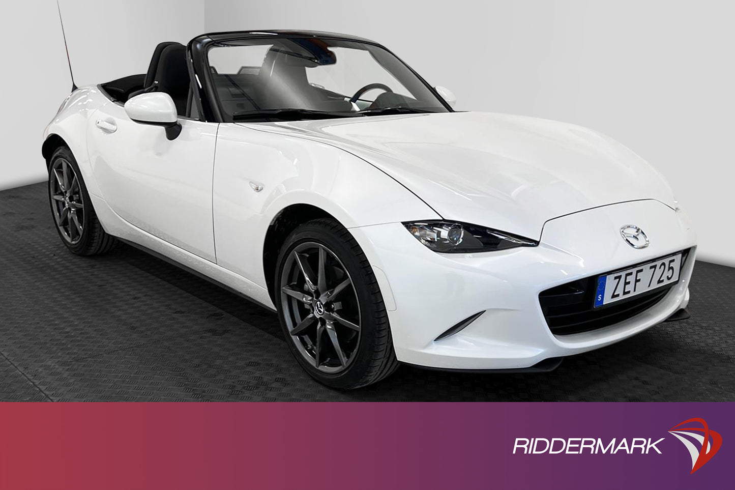 Mazda MX-5 2.0 SKYACTIV-G BOSE Skinn Keyless Nyservad Lågmil