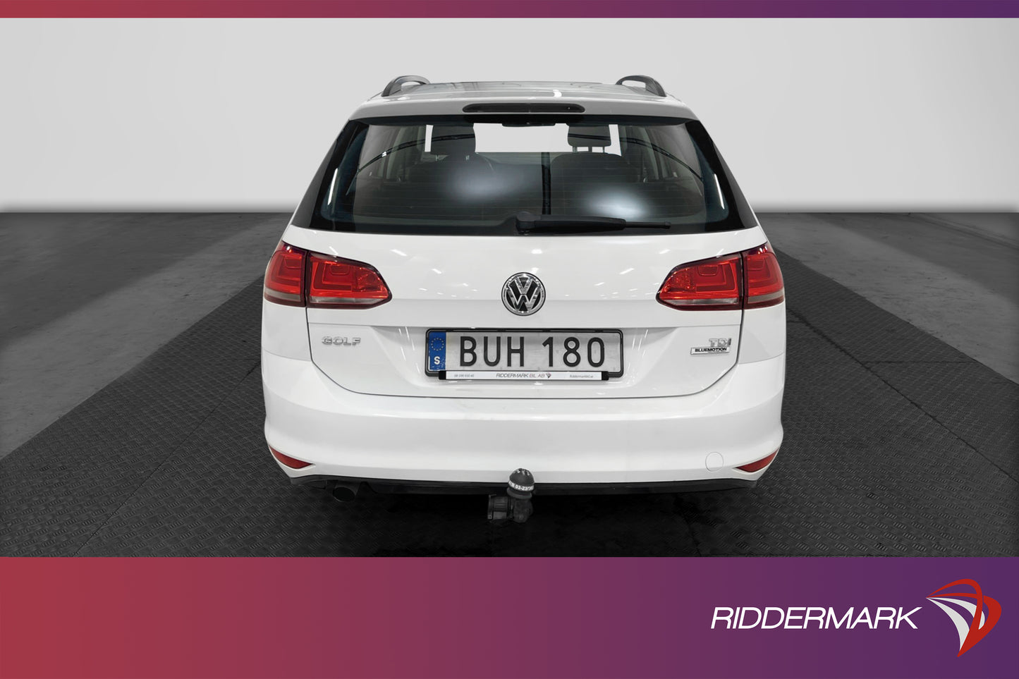 Volkswagen Golf SC 1.6 TDI 105hk Panorama Drag B-Kam Adaptiv