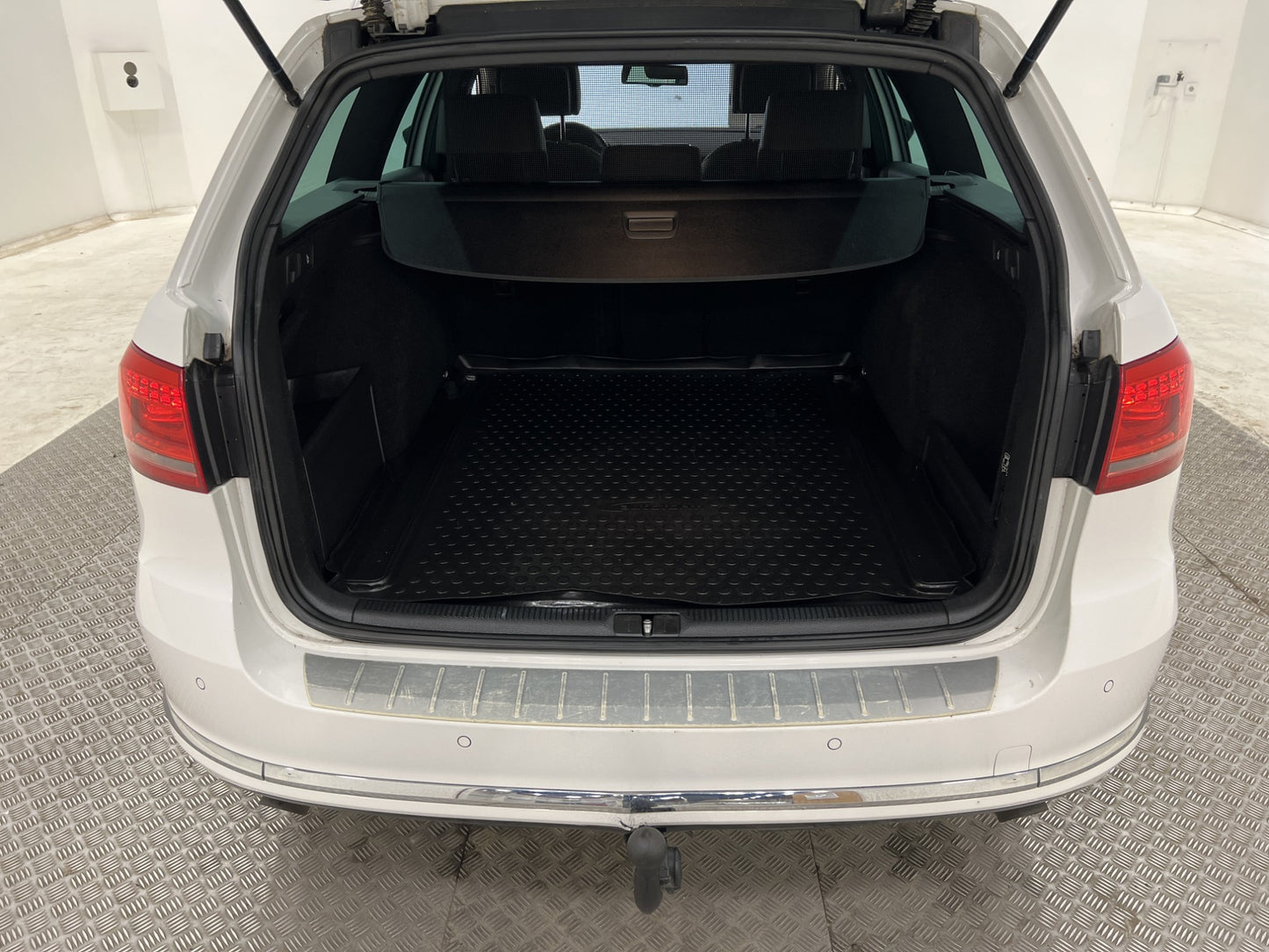 Volkswagen Passat 4M 177hk R-Line Pano DynAudio Värmare