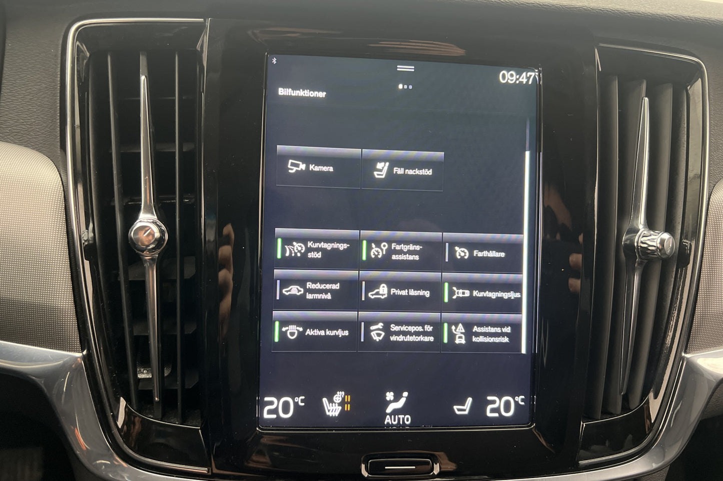 Volvo V90 B4 197hk Advanced VOC Värm H/K Kamera Navi CarPlay