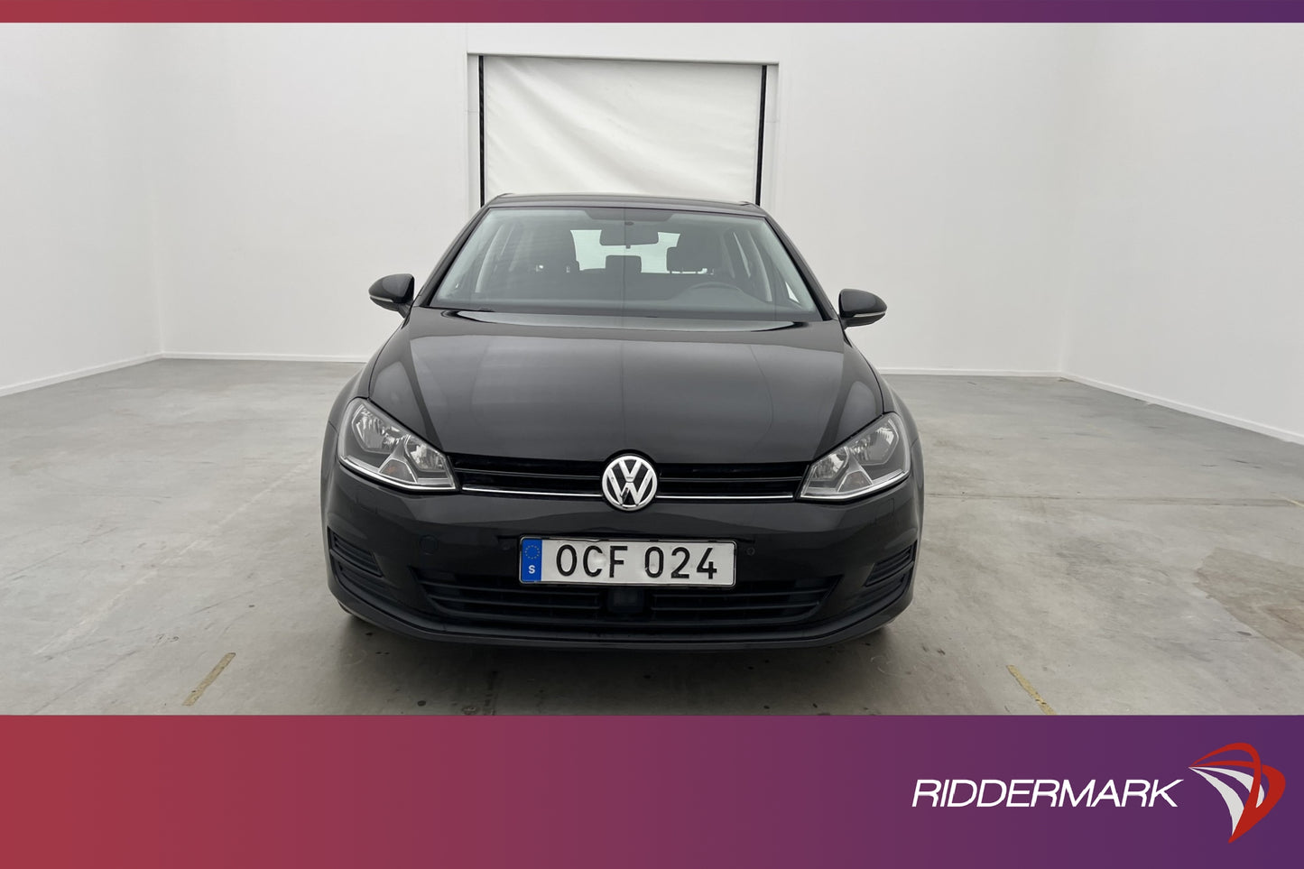 Volkswagen Golf 1.2 TSI 110hk Style Sensorer CarPlay Drag