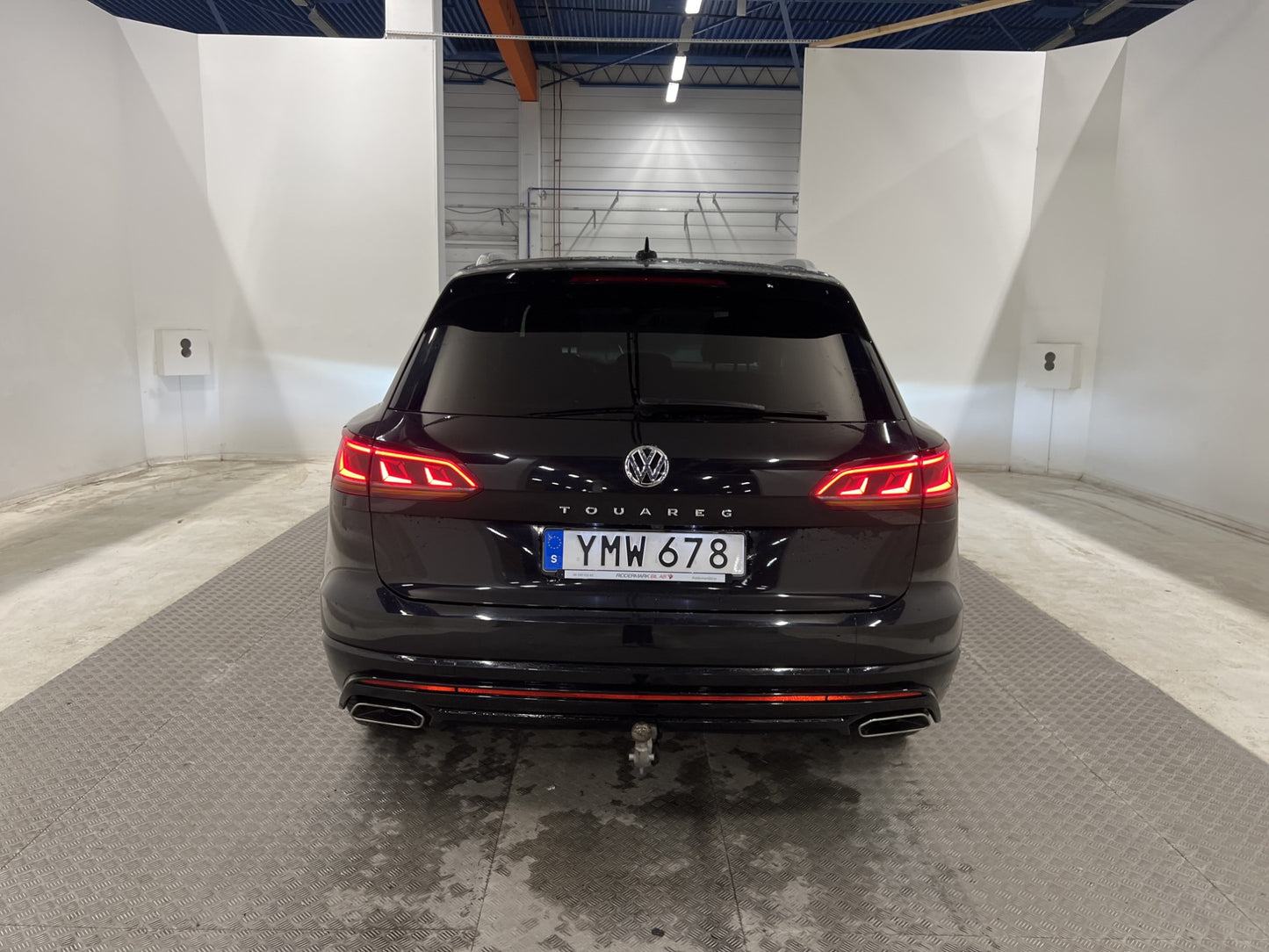 Volkswagen Touareg 3.0 TDI 4M R-Line Värmare Skinn Drag MOMS