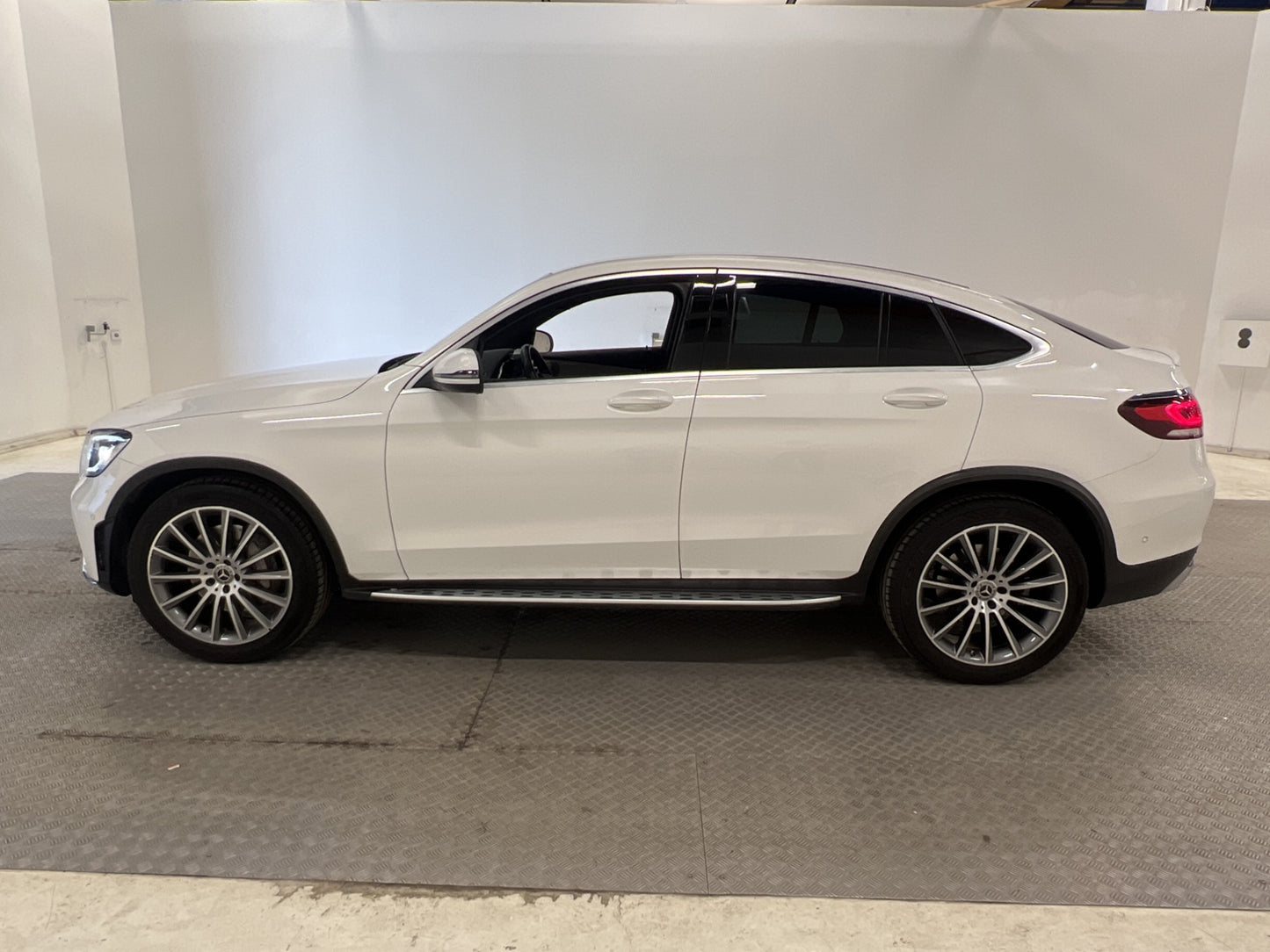 Mercedes-Benz GLC 220 d 4M Coupé 194hk Cockpit Skinn Burm Navi D-Värm Drag