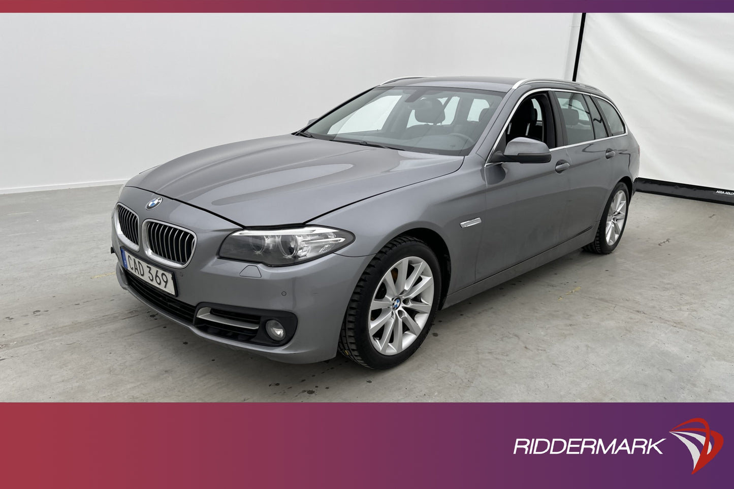 BMW 520 d xDrive Touring HiFi Värm Sensorer Skinn Elstolar