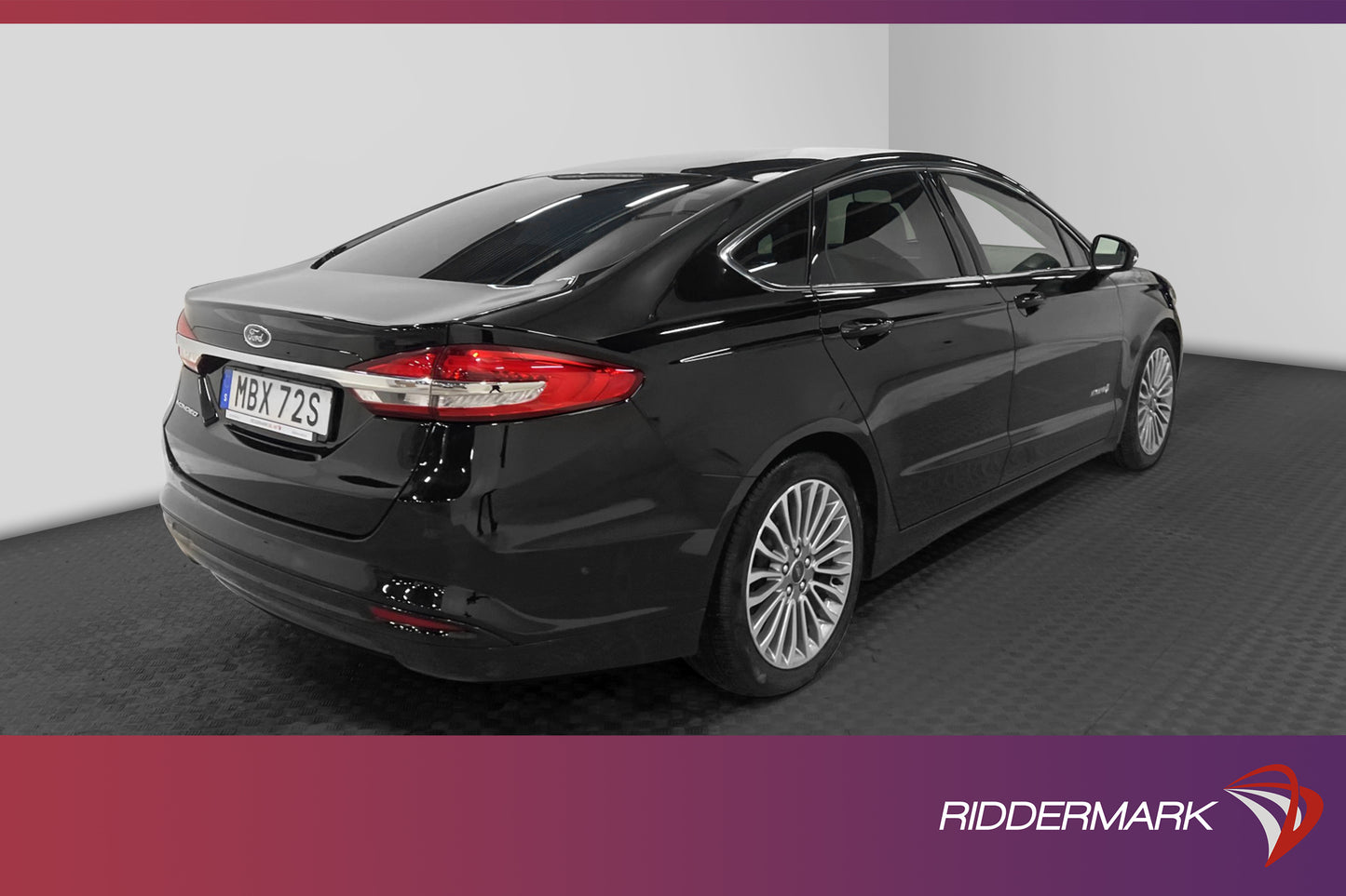 Ford Mondeo Hybrid 187hk Titanium Bkam Skinn Navigation MOMS