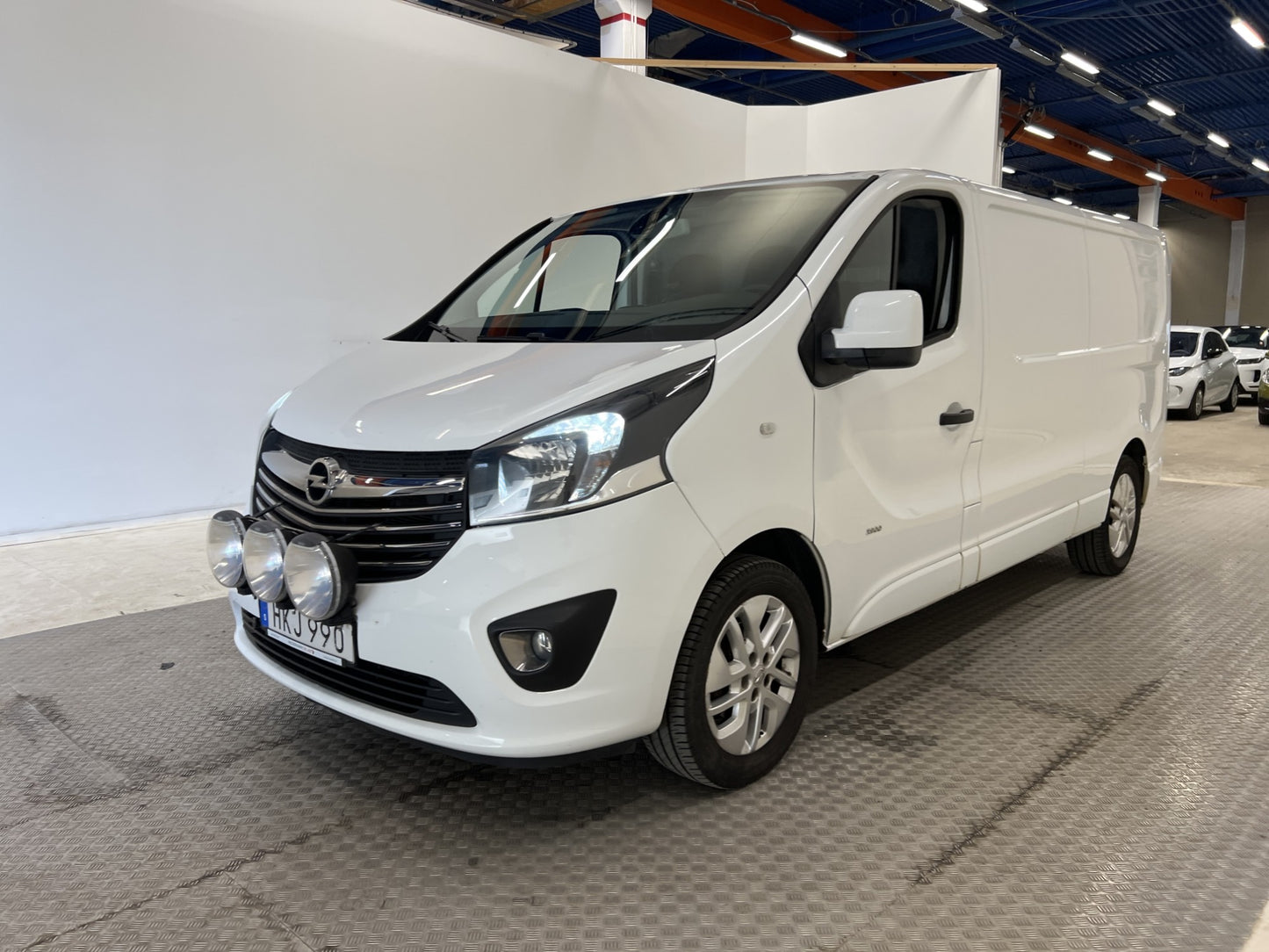 Opel Vivaro L2 1.6 145hk Värmare Dragkrok B-Kamera Moms