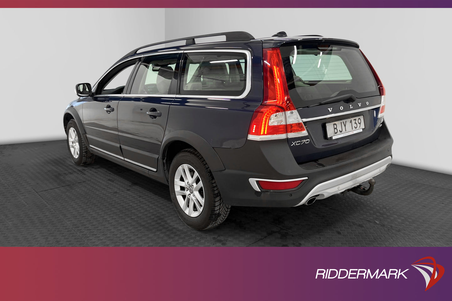 Volvo XC70 D4 181hk AWD Momentum D-värm VOC Skinn Drag