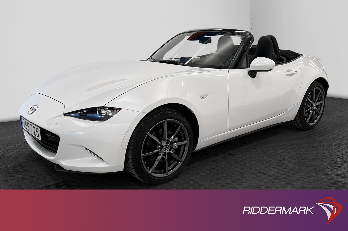 Mazda MX-5 2.0 SKYACTIV-G BOSE Skinn Keyless Nyservad Lågmil