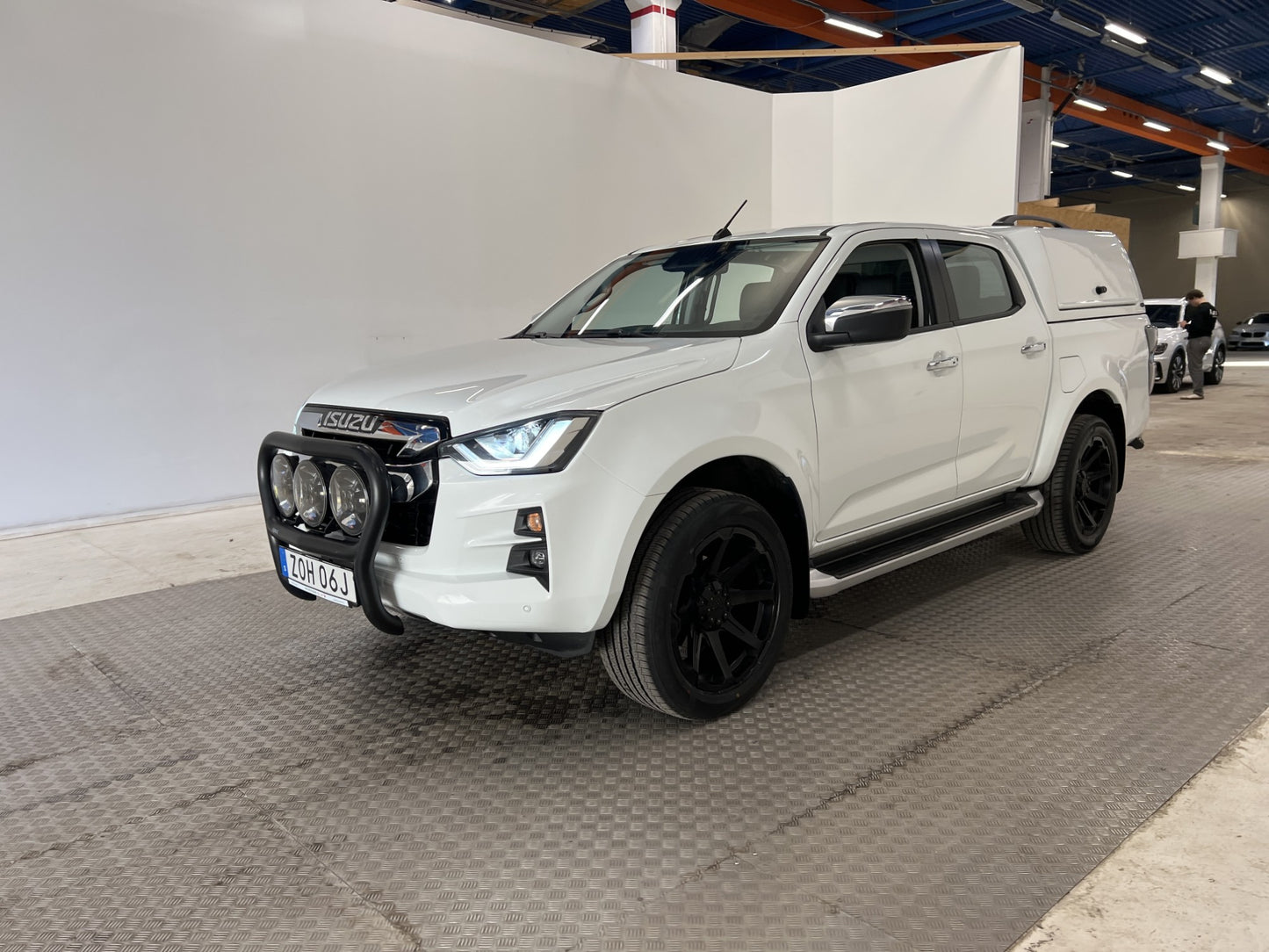 Isuzu D-Max XRL 1.9 4WD Dragkrok Skinn Diff Lastsläde Moms