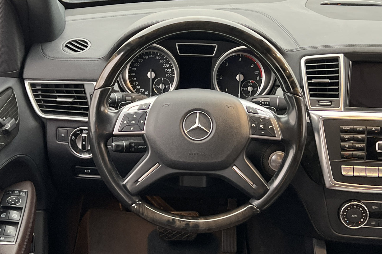 Mercedes-Benz ML 350 d 4M Värm 360° Navi Skinn Drag Välserv