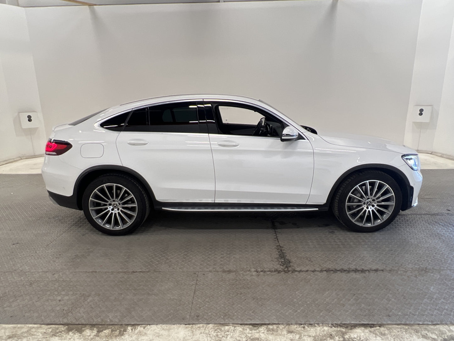 Mercedes-Benz GLC 220 d 4M Coupé 194hk Cockpit Skinn Burm Navi D-Värm Drag