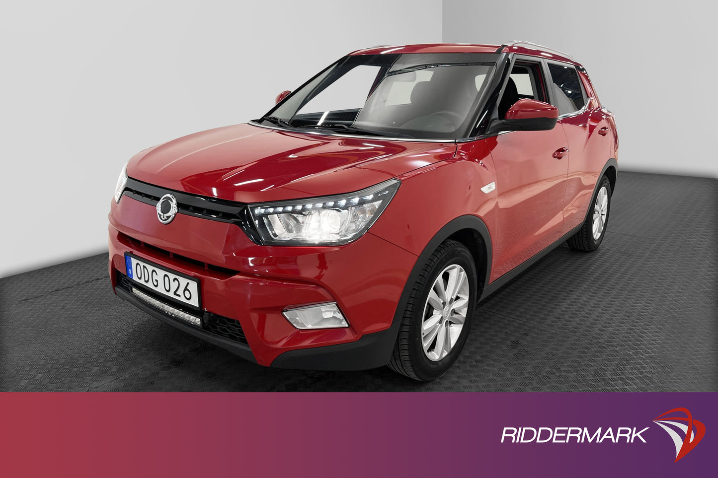 SsangYong Tivoli 1.6 AWD 115hk Kamera Värmare LED-ramp Drag