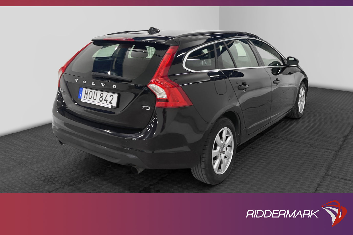 Volvo V60 T3 150hk Momentum 976kr Skatt P-Sensor 0,51L/mil