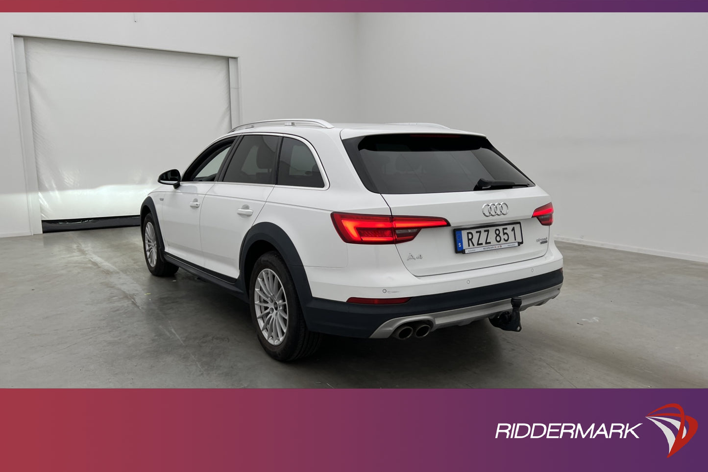 Audi A4 Allroad Q TDI 190hk Proline Matrix Dragkrok Sensorer