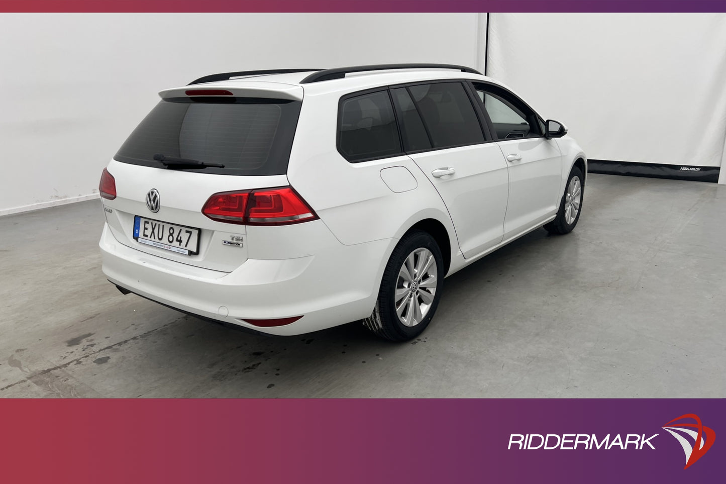 Volkswagen Golf TSI 105hk Adaptiv farth. Välservad 0.5L/mil