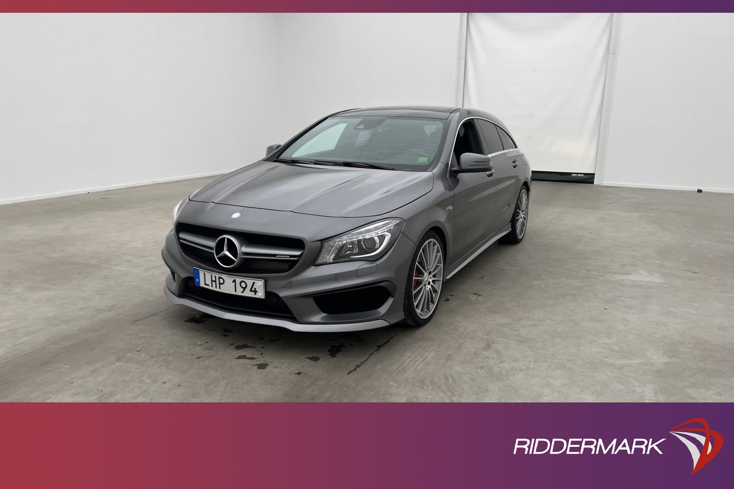 Mercedes-Benz CLA 45 AMG 360hk Skalstolar Panorama H/K Navi