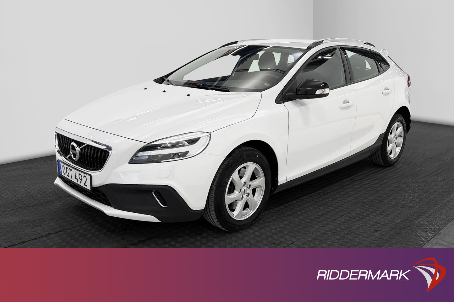 Volvo V40 Cross Country T3 152hk 2 Bruk Drag 2436kr Skatt