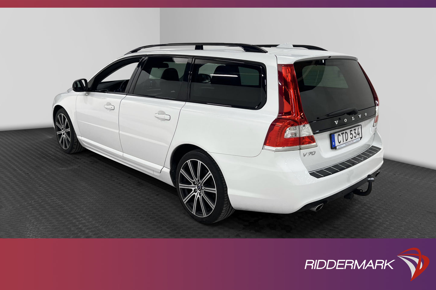 Volvo V70 D4 AWD 181hk Dynamic Edition D-värm VOC Skinn Drag