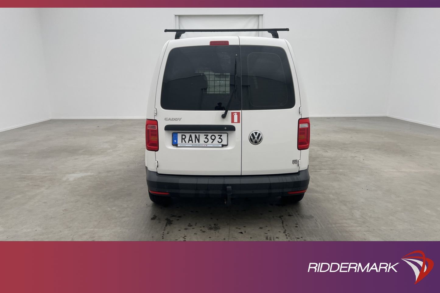 Volkswagen Caddy 2.0TDI DSG Värmare Dragkrok PDC Moms