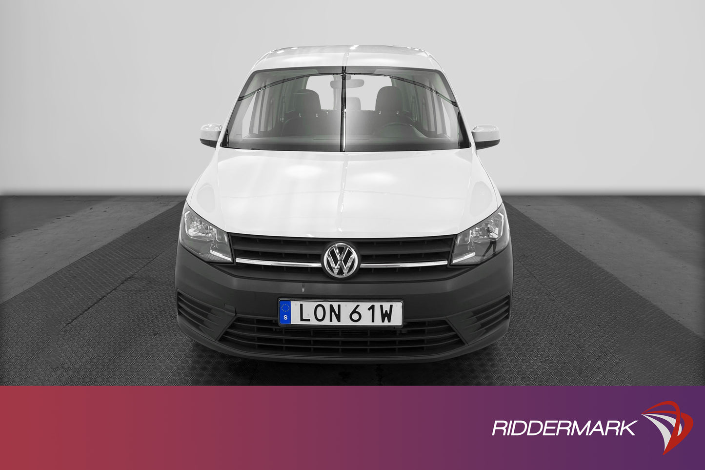 Volkswagen Caddy Life 2.0TDI Värmare Dragkrok PDC Moms