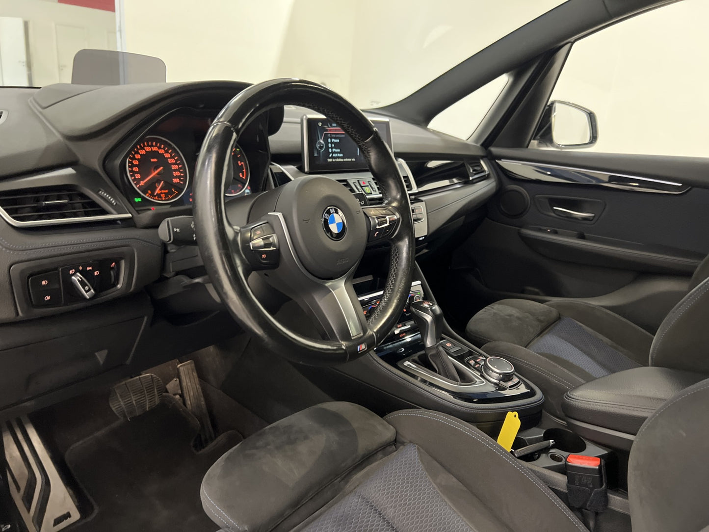 BMW 220d xDrive  M Sport 7-Sits HUD B-kamera Keyless Drag