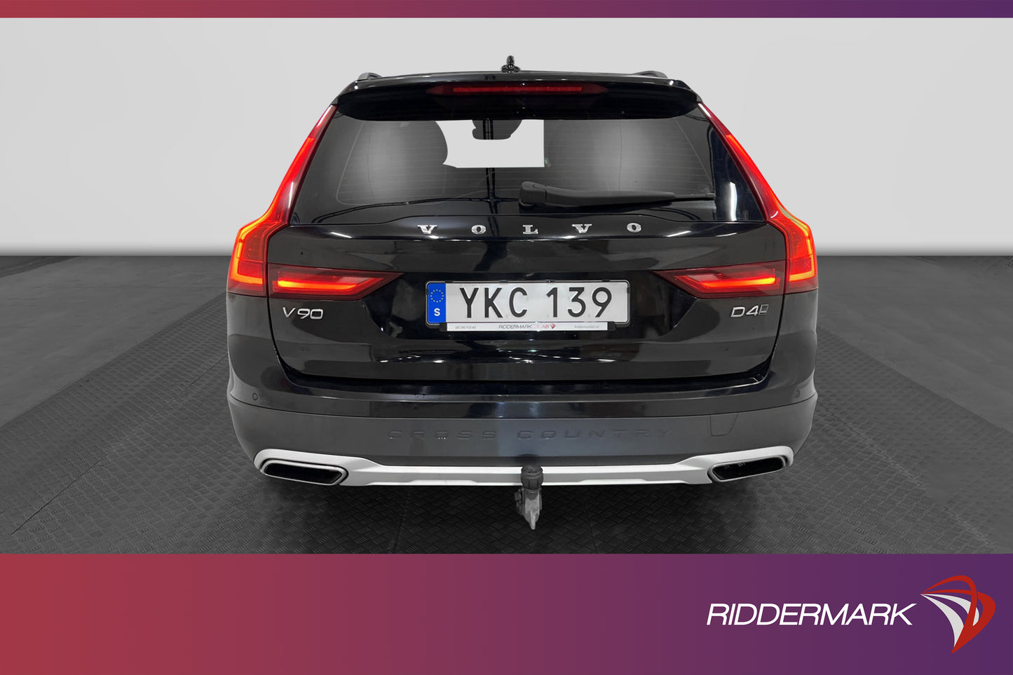 Volvo V90 Cross Country D4 AWD VOC Drag Navi D-värme 190hk