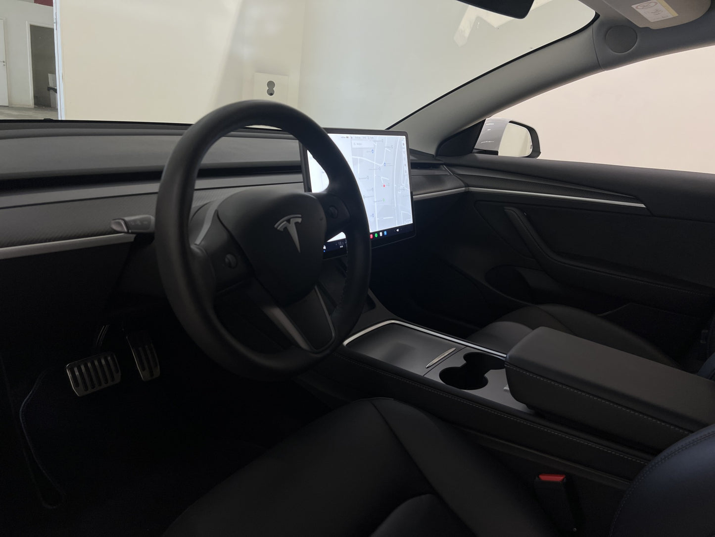 Tesla Model 3 Long Range AWD 440hk Svensksåld Autopilot