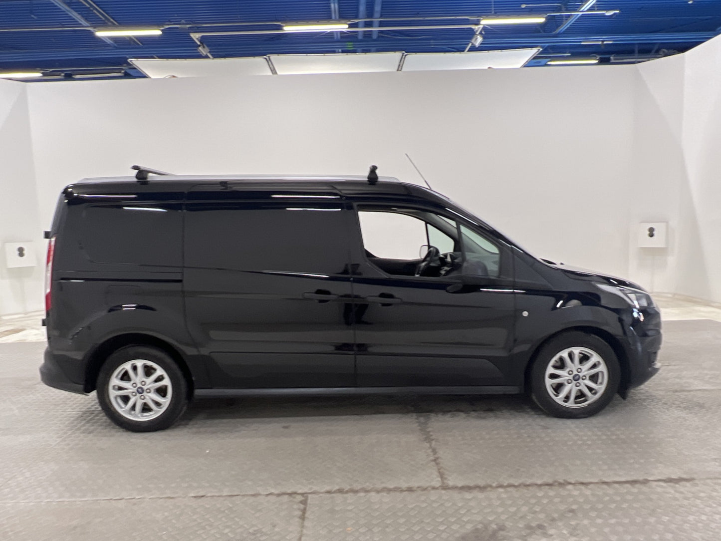 Ford Transit Connect LWB 1.5 Värmare Drag V-inr Sync-3 Moms