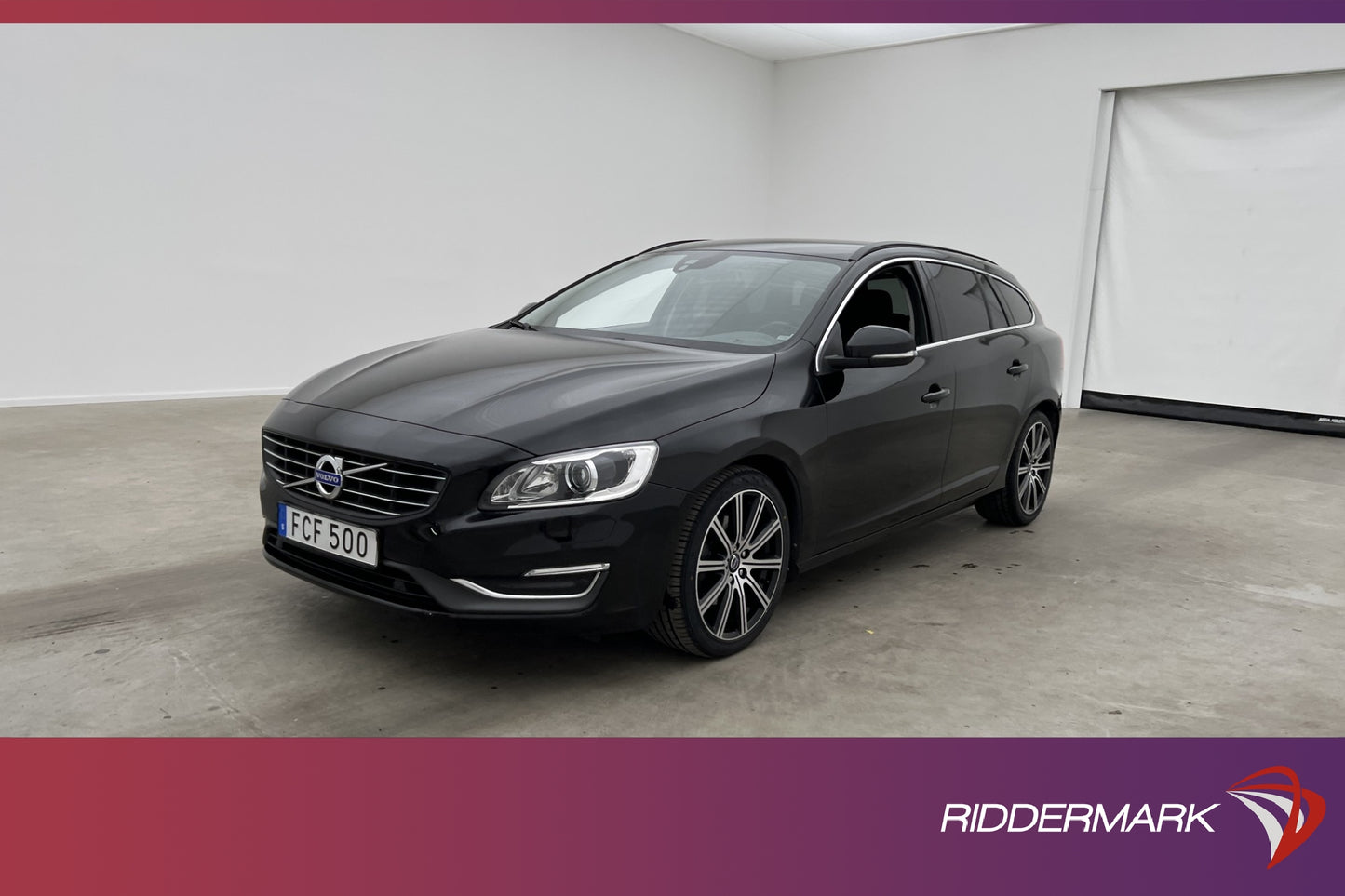 Volvo V60 D4 181hk Momentum VOC Rattvärme Elstol Dragrkok