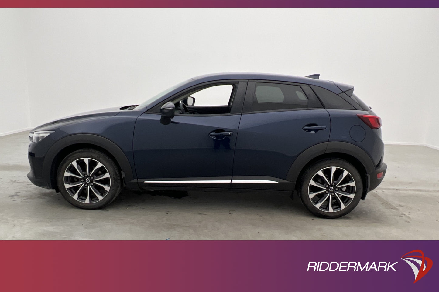 Mazda CX-3 2.0 150hk AWD Optimum BOSE M-Värmare HUD Skinn