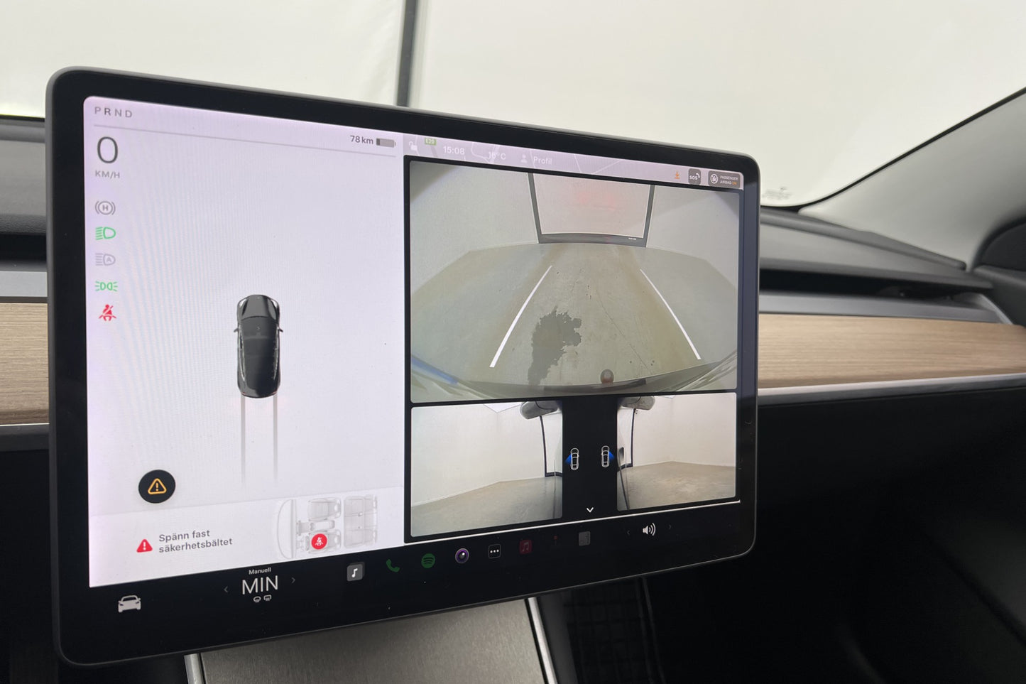 Tesla Model 3 Standard Range Plus 258hk Svensksåld Dragkrok