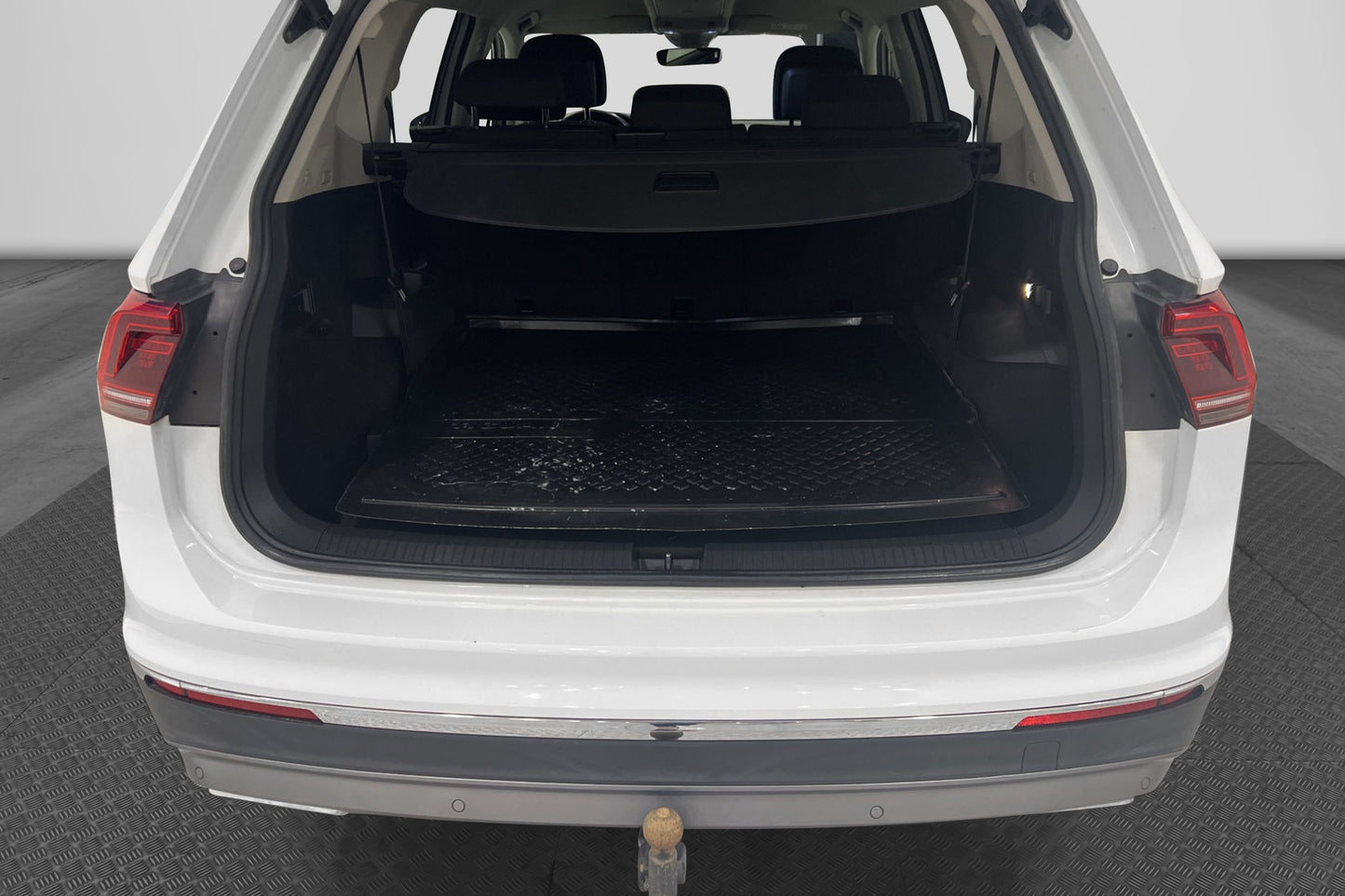 Volkswagen Tiguan Allspace 2.0 TDI 4M 190hk Cockpit 7 Sits