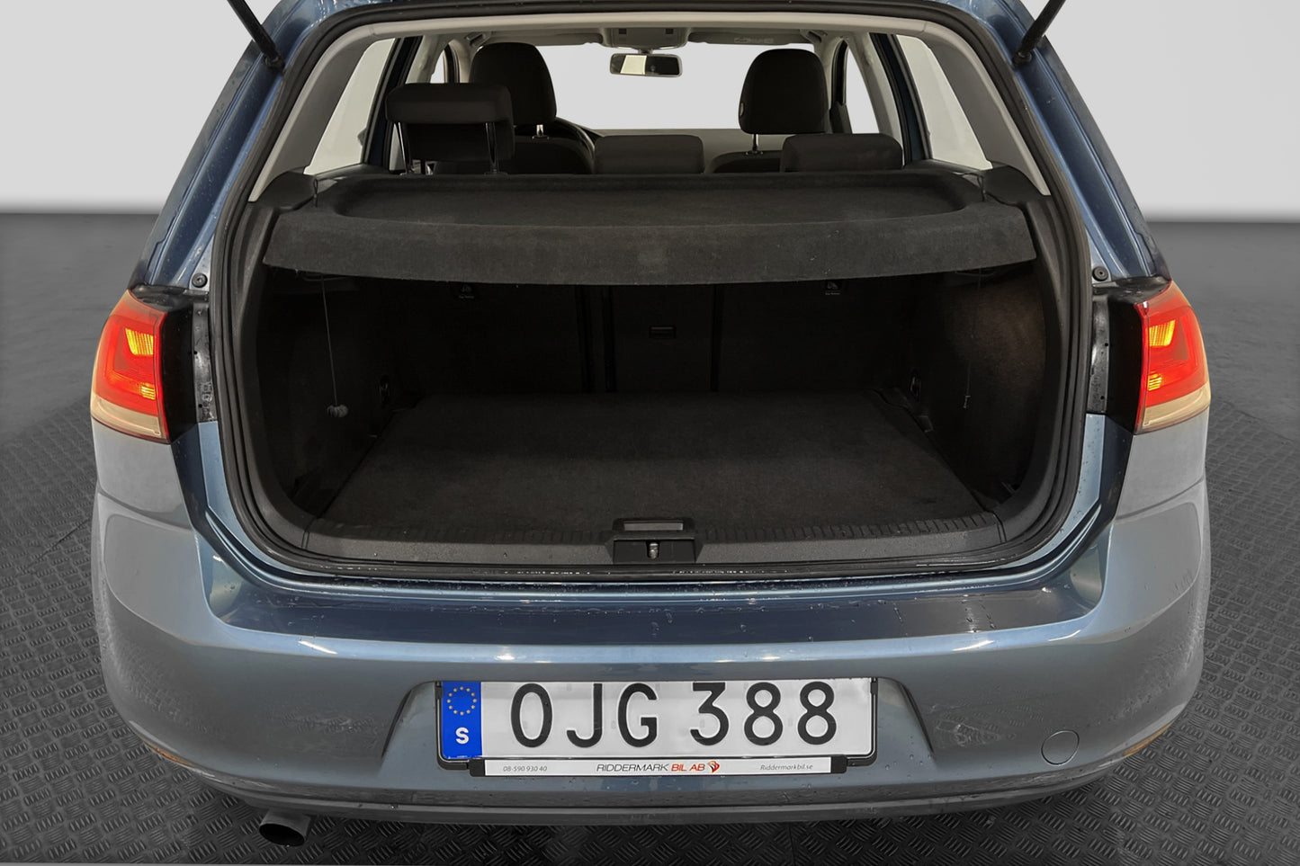 Volkswagen Golf TSI 110hk Style Adaptiv CarPlay Välservad