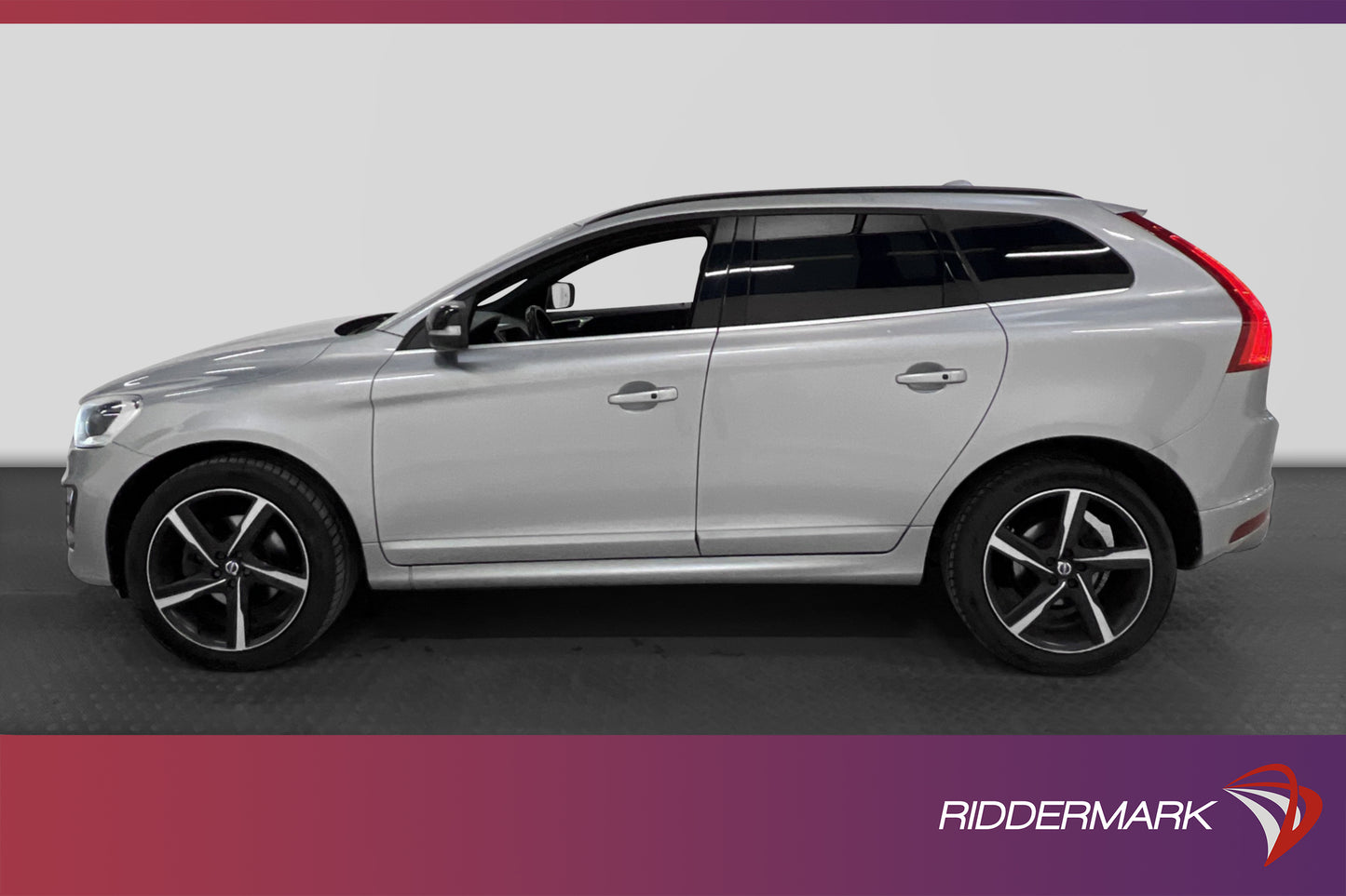 Volvo XC60 D4 190hk AWD R-Design D-värm VOC Pano Navi Skinn