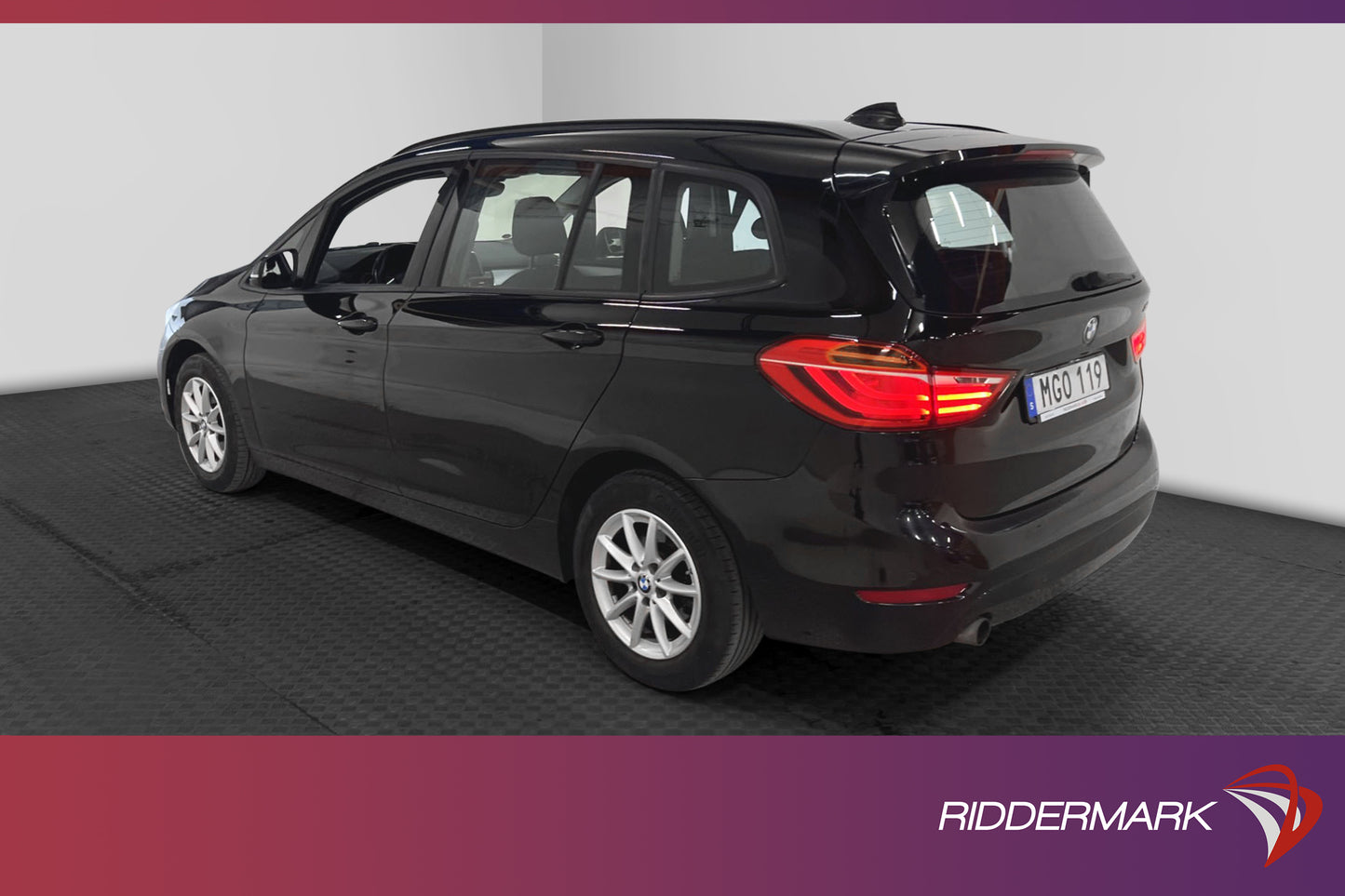 BMW 218i Gran Tourer 136hk Advantage 7-sits Kamera Välservad