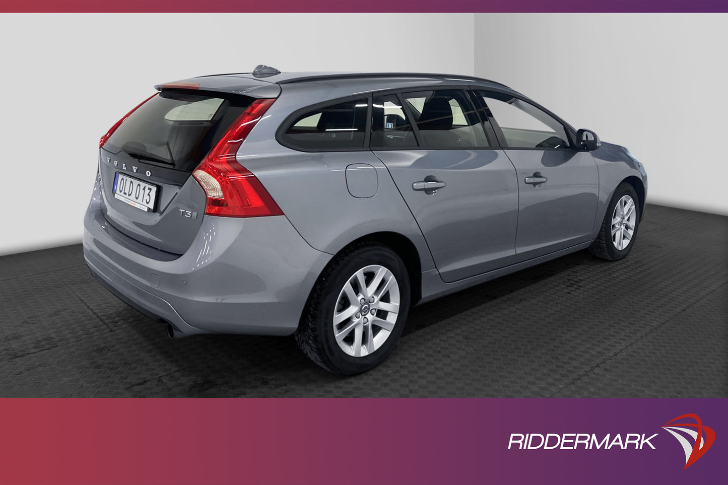 Volvo V60 T3 152hk D-värm VOC Nyservad Nybesiktigad