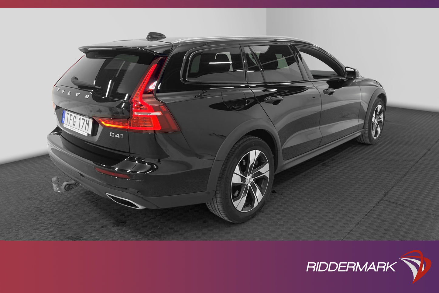 Volvo V60 Cross Country D4 AWD Advanced VOC Skinn Drag B-Kam