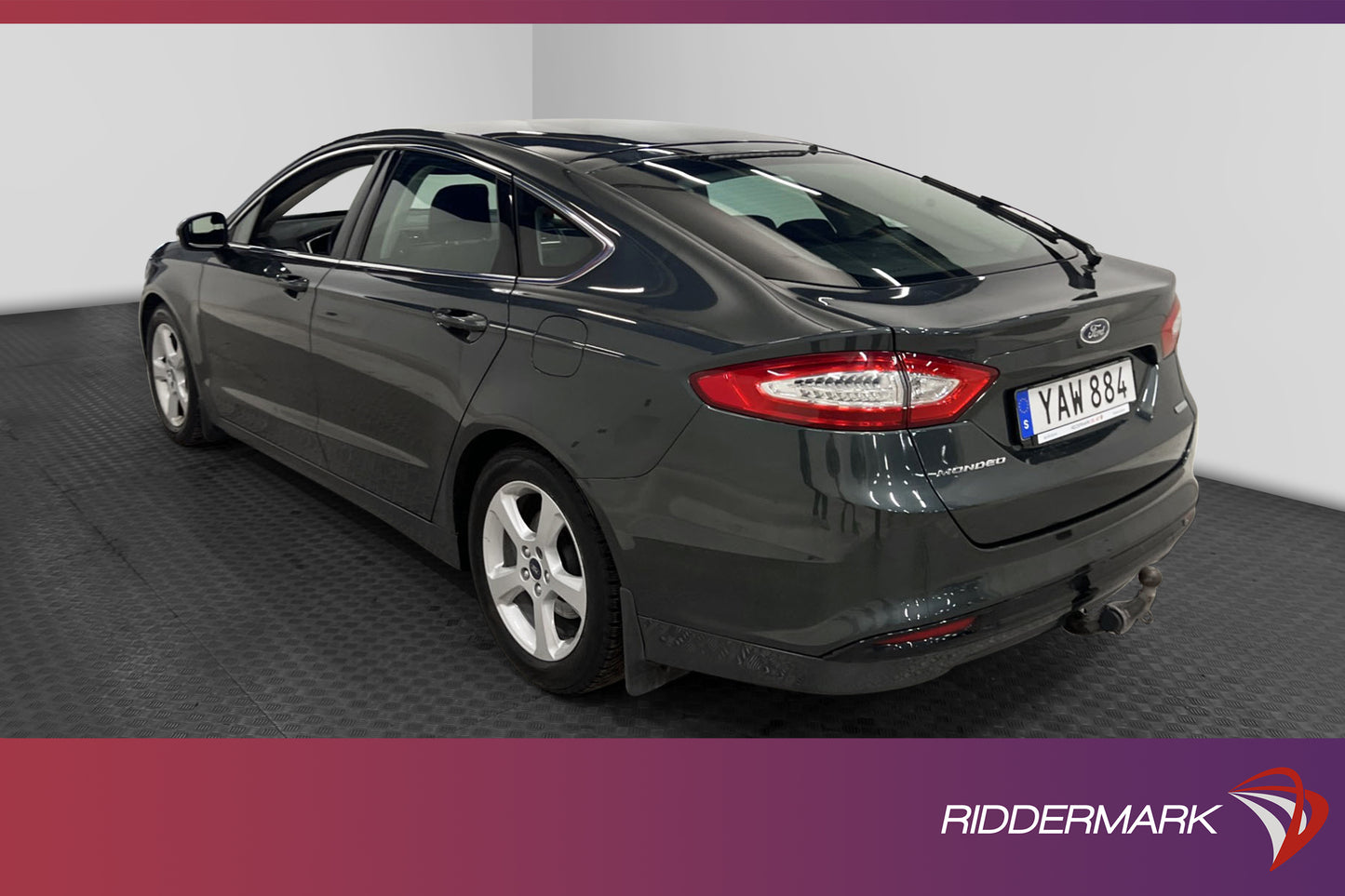 Ford Mondeo 1.5T EcoBoost 160hk Värm Rattvärme Keyless Drag