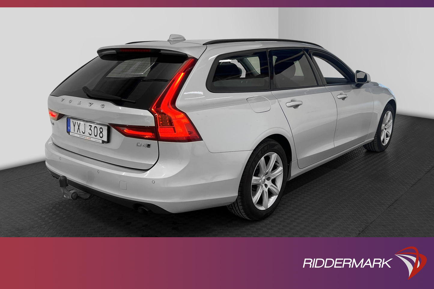 Volvo V90 D4 AWD 190hk Business VOC Värmare Drag