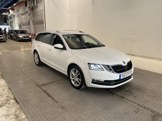 Skoda Octavia Kombi 130hk Premium Värmare Kamera Navi Drag