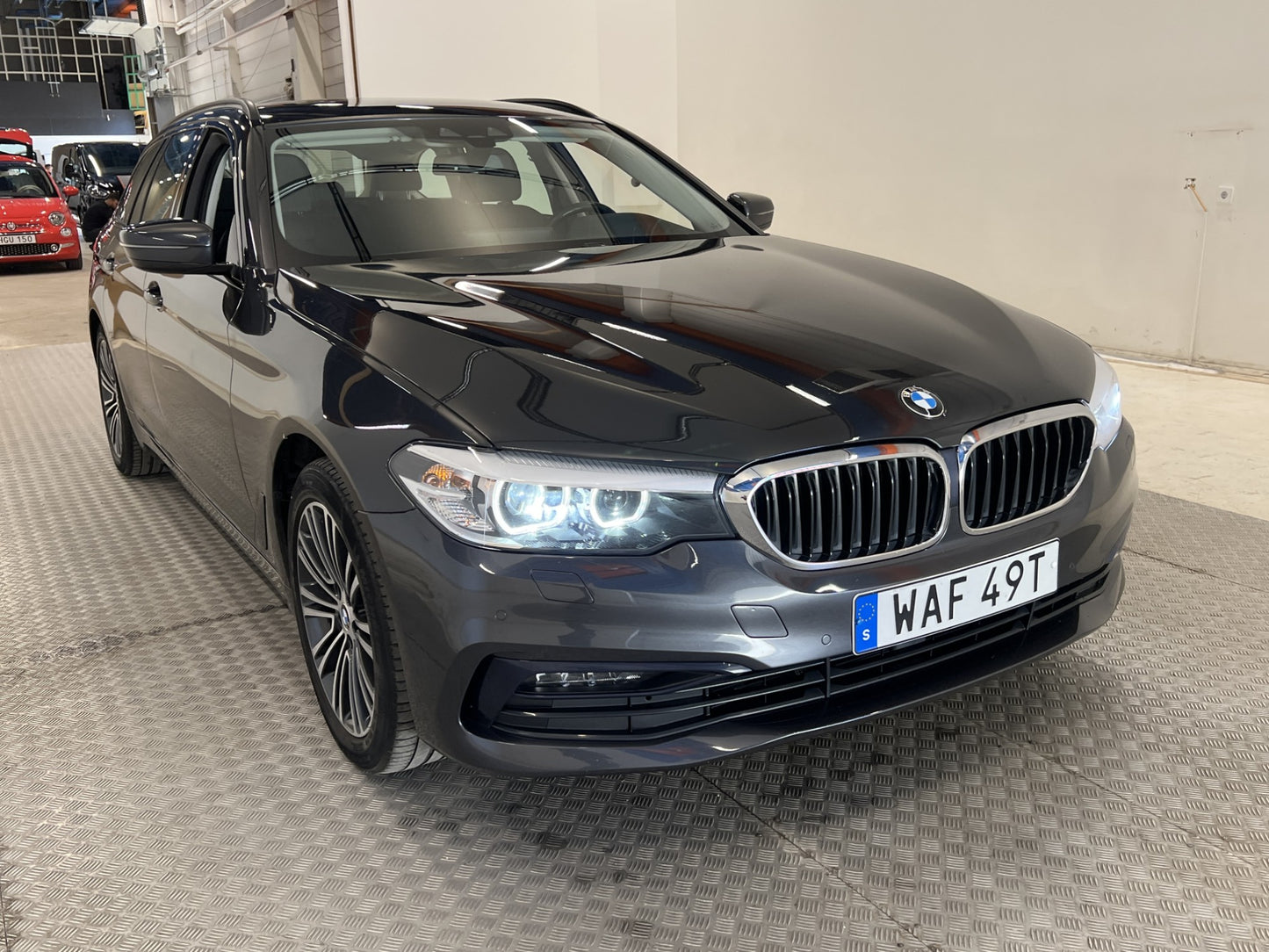 BMW 520d xDrive 190hk Sport Line Drag Navi B-Kam 0,47L/mil